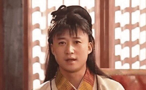 张萌|男星扮女装，张卫健我忍了，吴京我也忍了，而他真的让我忍无可忍