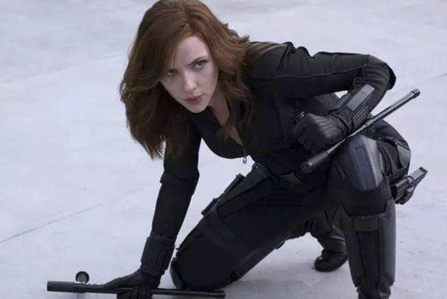 漫威|“小贱贱”死侍和寡姐结婚两年为何离婚？难怪死侍进不了漫威宇宙！