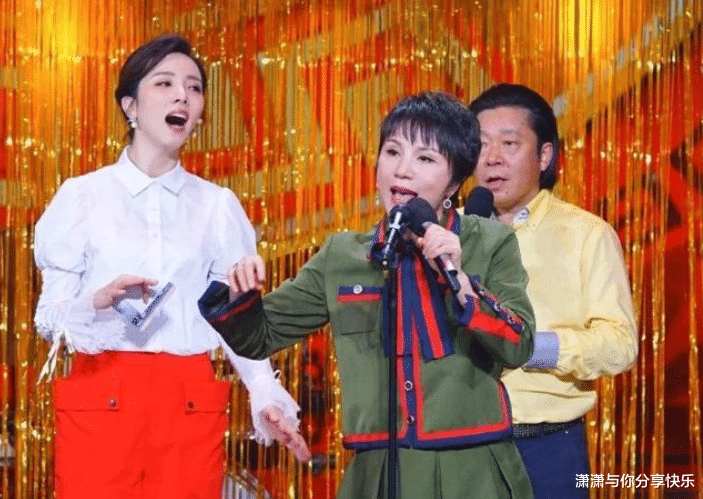 春晚|一红就膨胀?上过7次春晚还放央视鸽子,如今沦落街头卖艺没人捧场