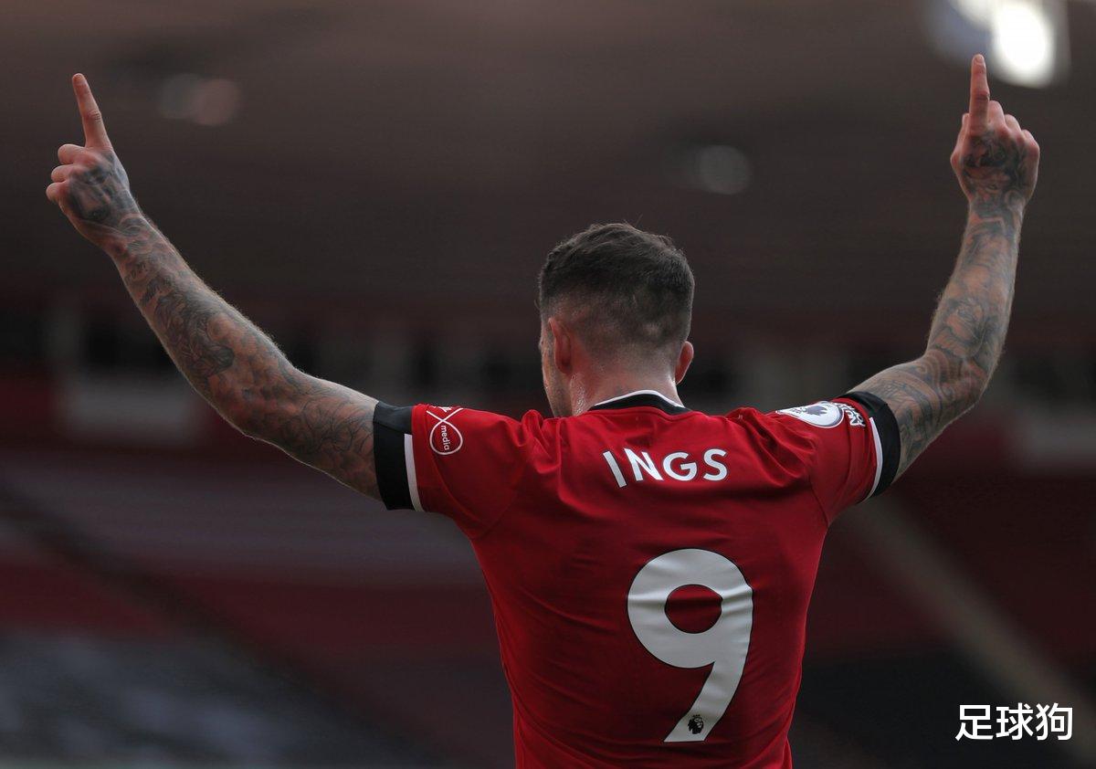 英超|0-2爆冷，英超最大黑马输球又输人！卫冕冠军隔空收大礼