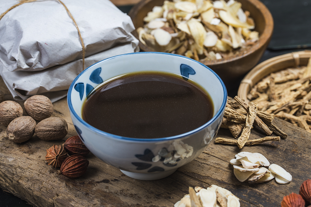 乙肝|乙肝“新方法”，3种植物煮水喝，摘掉乙肝“帽子”