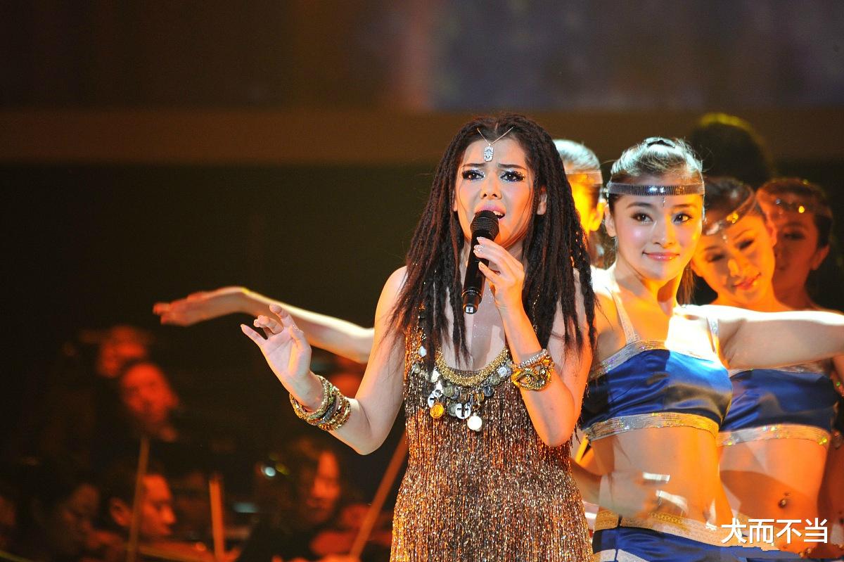 那英|乐坛“一姐”的生猛往事:从3岁“打”到53岁,这辈子没怂过