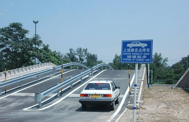 c1驾照：为啥C1驾照考的人少了，C2反而成了香饽饽？教练：学员太有心眼了