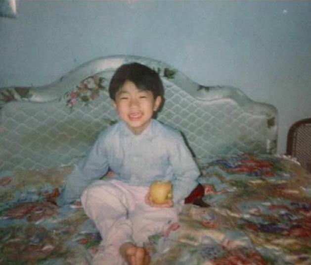 马龙：国乒大满贯马龙，曾被妻子父母“逼迫”退役，背后的故事让人心疼