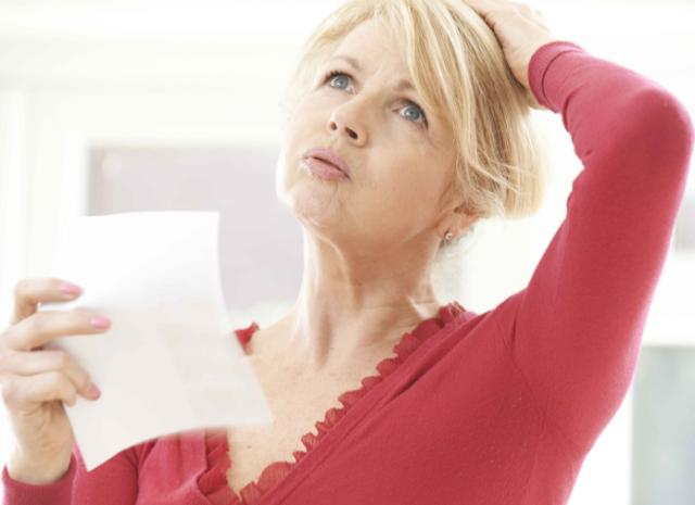 「更年期」身体有这5种表现，暗示女性即将走向更年期，若你有，需及时调理