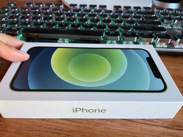 苹果|花费六个小时抢个苹果手机值不值，哈尔滨政府消费券是真香