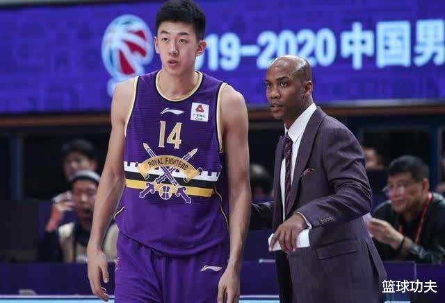 王少杰|离谱!联盟第一 CBA最强状元狠狠给了王少杰一巴掌!姚明难!该何去何从?