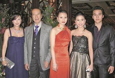 赌王|13年前，她甩掉赌王，拿到上亿分手费后嫁给前任，如今生活竟这样