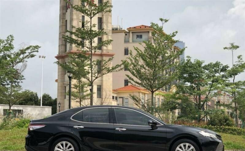 丰田凯美瑞|丰田凯美瑞2.0L的排量动力够用吗？真那么省油吗？车主说出实情！