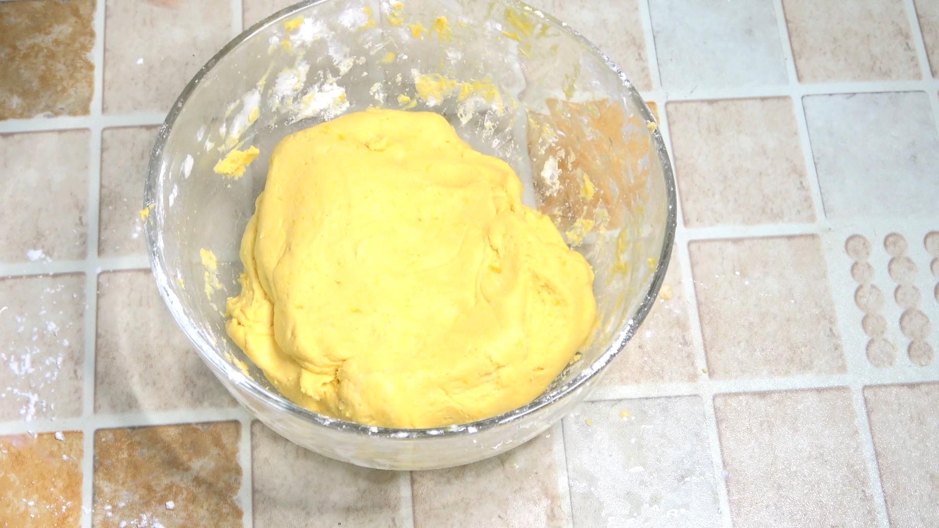 南瓜|南瓜新吃法，不加一滴水和油，香甜软糯，连吃3个都不会腻