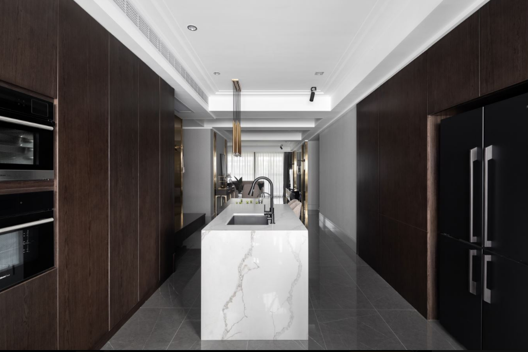 |120平三居室设计，空间通透明亮是轻奢设计的关键