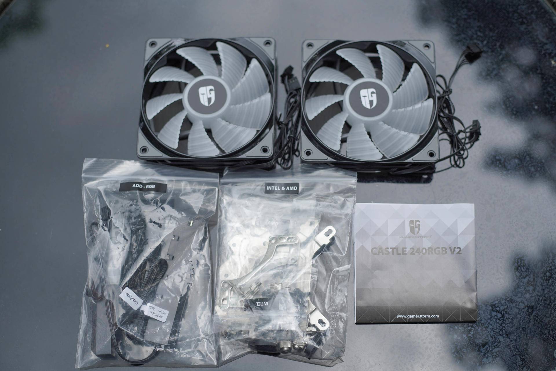 创业|风扇换水冷立竿见影！机箱颜值拉满不漏液，堡垒240开箱体验