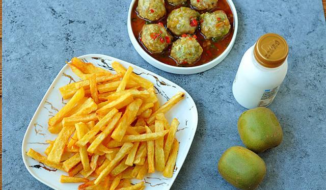 鸡蛋|高中生的一周早餐，引来无数点赞，网友：简单也可以很有仪式感！