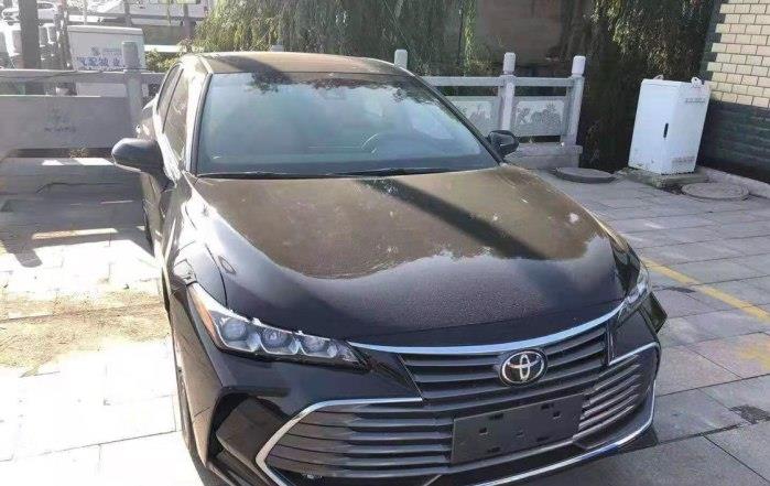 「亚洲龙」纠结凯美瑞很久，最后花24万买辆亚洲龙，开了三个月车主有话说！