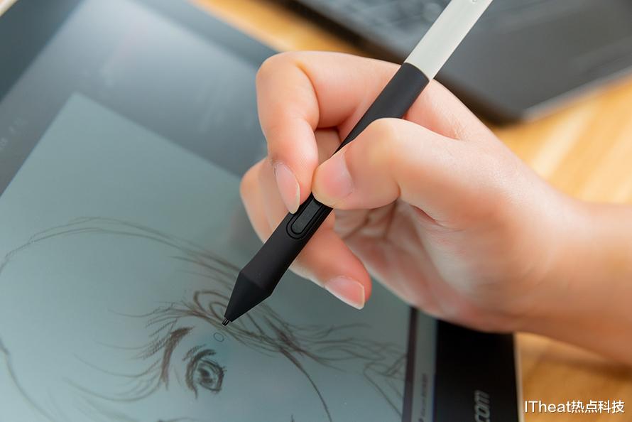 台湾|Wacom One数位屏评测：真香好用的绘图设计工具