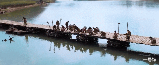 金刚川|惨！同为主旋律影片，《金刚川》票房夺冠，他却沦为票房炮灰