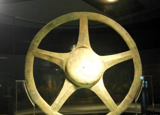 三星堆|三星堆文明有多先进？千年前的“仪器”被复原，用途令人害怕