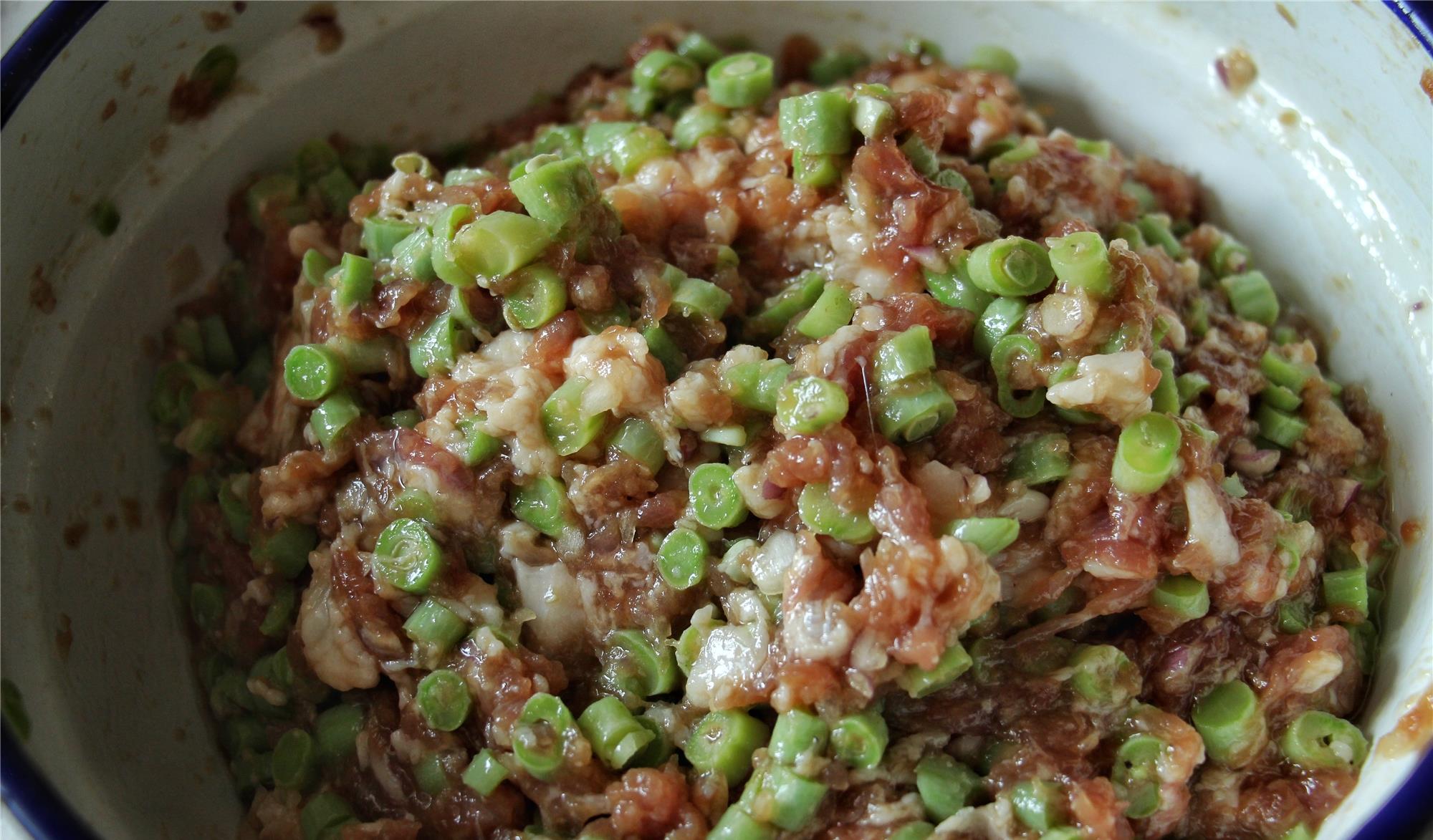 『凉面』天越热越馋这面，比炸酱面清凉、比汤面鲜美，吃完肠胃都舒坦