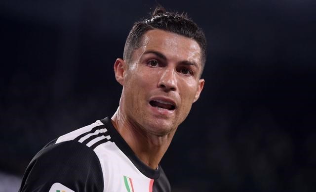 C罗|梅罗之争！C罗暗示退役从艺，梅西让格列兹曼离开巴萨