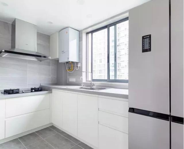 【】闺蜜93平米的新房装修太美了，原木风的设计很温馨，进门就被吸引