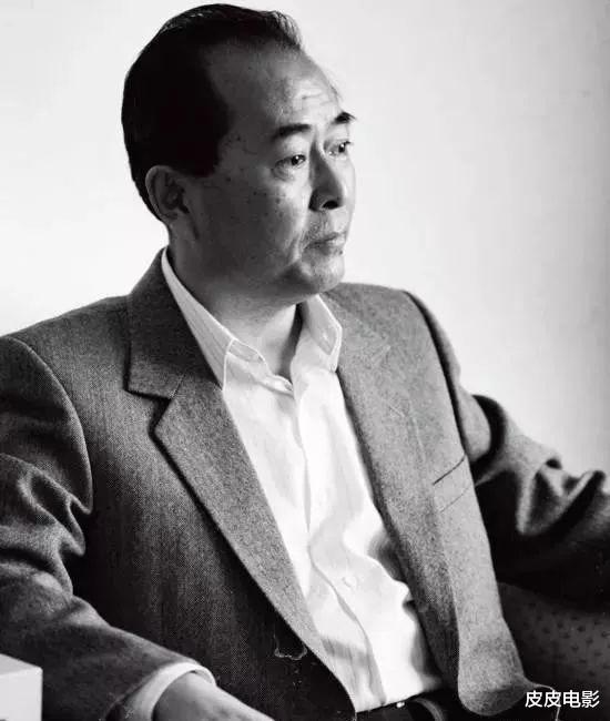 邓颖超|因演的太像周恩来总理，邓颖超观影时身体前倾，观众涕泪横流