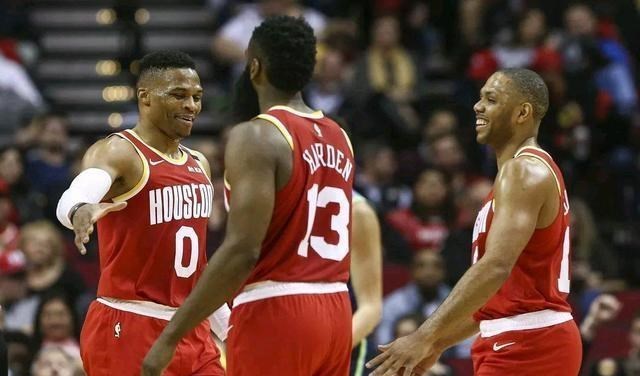 快船队|乱了！火箭离队第二人产生，快船做重要决定，两核心爆内讧