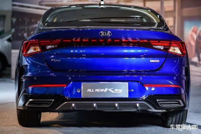 「起亚K5」全新起亚k5开启预售，2.0T超越大众水平，网友：关键是价格