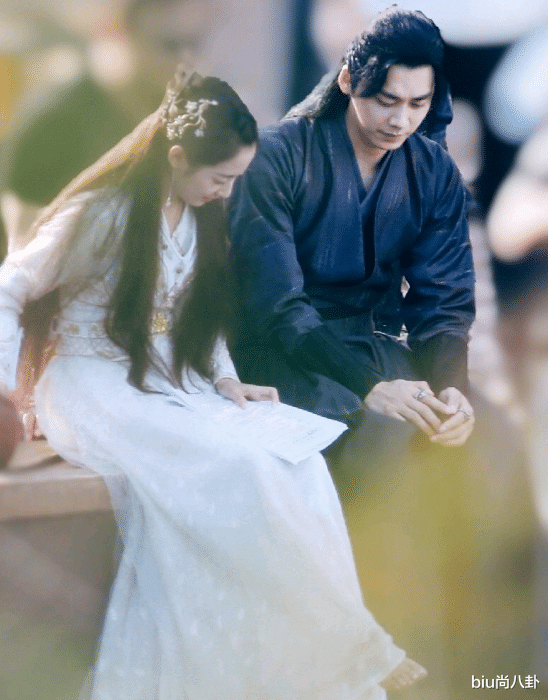 李易峰|分手6年后，李易峰和陈钰琪官宣，相差5岁的恋情太让人上头了！