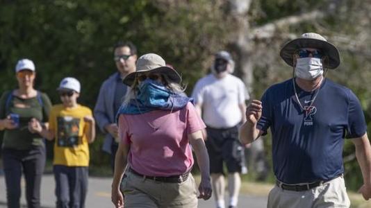 「美国」美国彻底进入“至暗时刻”！蓬佩奥再次点名批中国：这回帽子扣的太大了