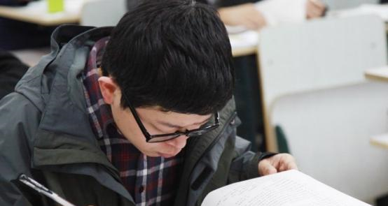 大学|毕业生迎“好”消息，2021年有多个“铁饭碗”扩招，大家不要错过