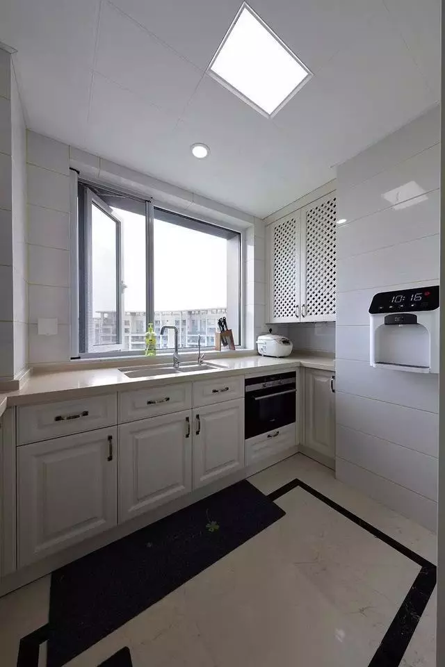 「」150㎡的简美复式楼装修，各个空间都拥有超级棒的采光与视野，真的是太舒服了！