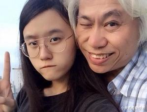 17歲女孩林靖恩嫁57歲李坤城，7年過去瞭，女孩已失去純真-圖3