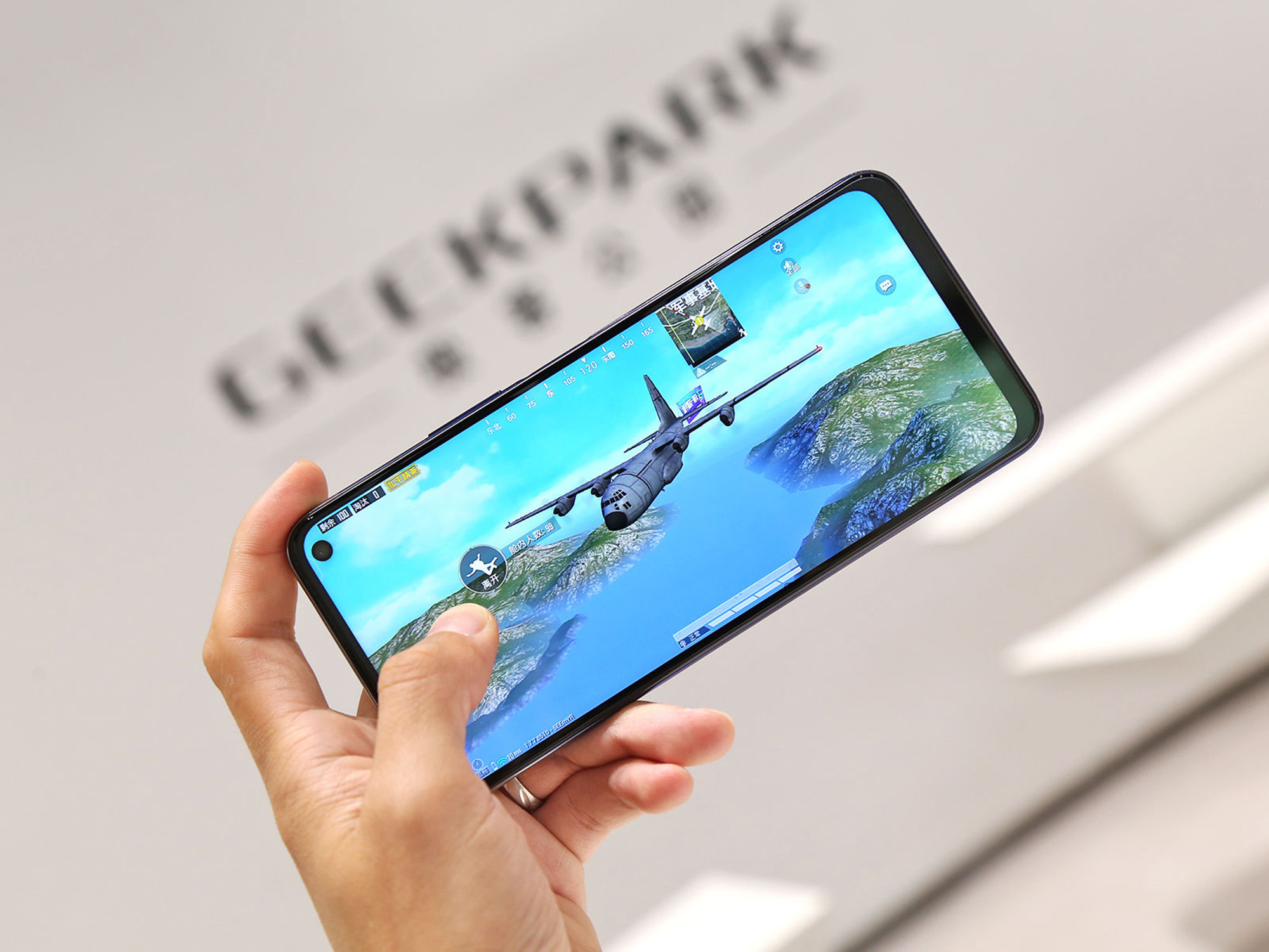 「华为荣耀」三千档最热门的5款新机：被吐槽最多的，却是销量最好的