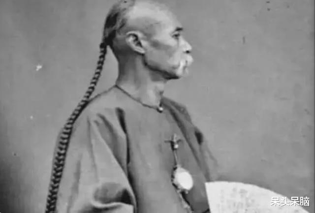 |清朝人的“辫子”究竟有多脏？英国女子：恶心到吐，根本吃不下饭