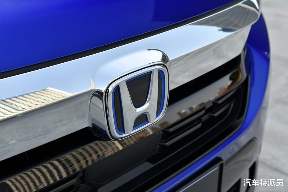 本田CRV：本田耗时4年打造的SUV，不到17万配最新地球梦发动机