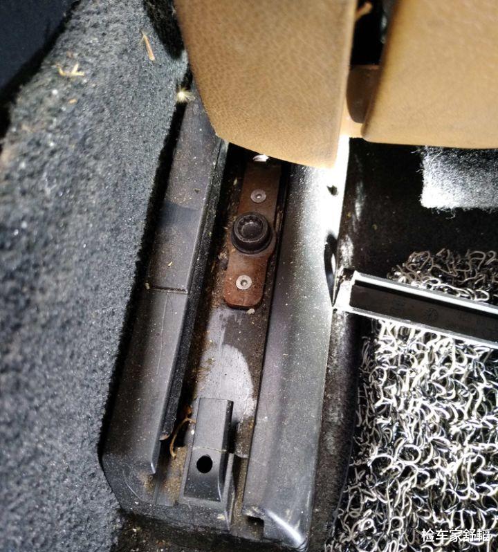 SUV|当年落地近百万，如今只要4万块，这辆04年的奥迪A8买得起养得起吗？