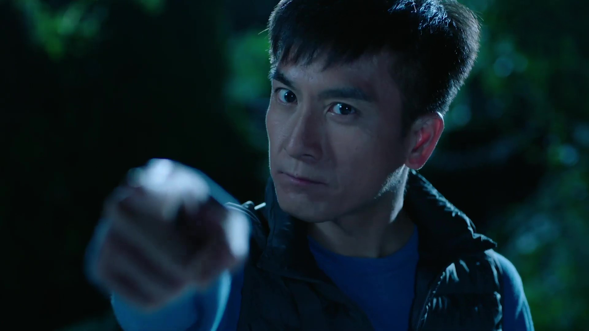 马季@《降魔的2.0》大结局第25集预告：伟豪探望晶晶，马季终要降伏伟豪？