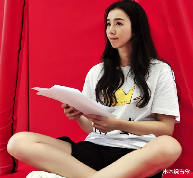 『科比·布莱恩特』她是北京体大校花，被科比称为亚洲第一美女，现交往男友身体强壮