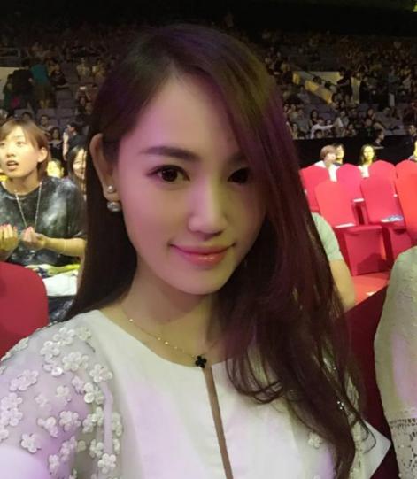 『马蓉』就在昨天19: 32分，离婚4年的马蓉，又又又“翻车”了