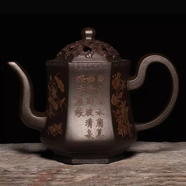 笔筒：紫砂壶：以泥为墨的紫砂泥绘艺术