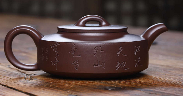 |紫砂壶—紫先生：您的紫砂壶系不系壶绳？
