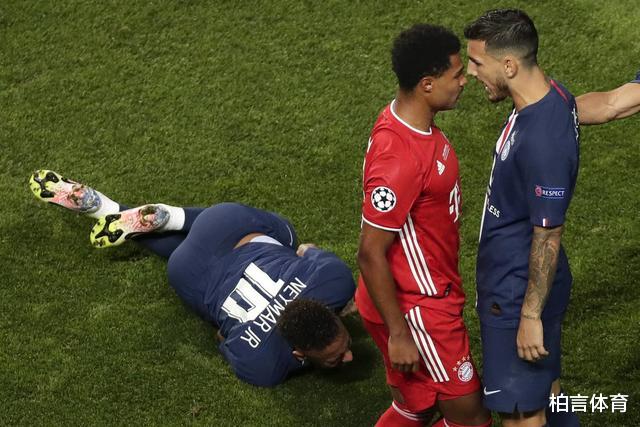 拜仁慕尼黑|重磅1-0！拜仁用1人骗到欧冠冠军，1神人碾压5亿