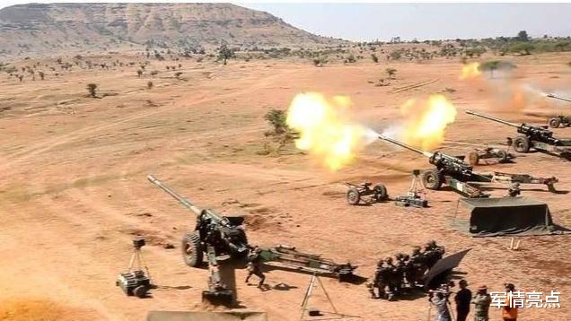 印度@印军突然开火,巴铁平民多人伤亡,美英等渗透奏效,印度受困民粹