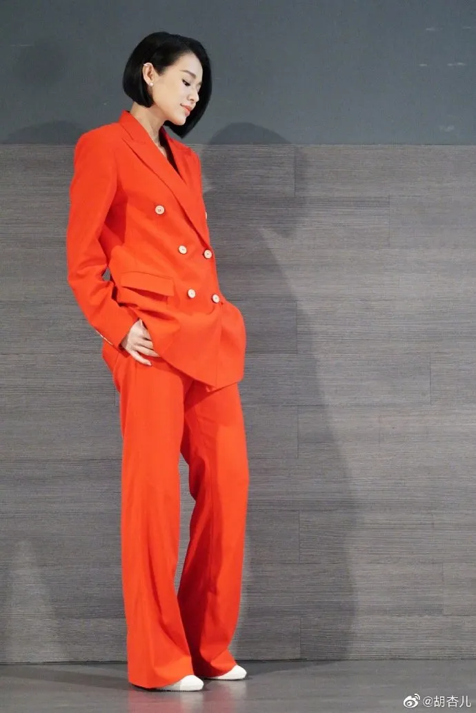 钟嘉欣|林峯追了她两年，她嫁给了别人只花了4天