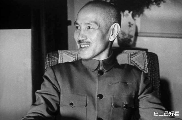 |蒋介石退守台湾之时，宁舍千军也要带走三个人，各个都比黄金珍贵