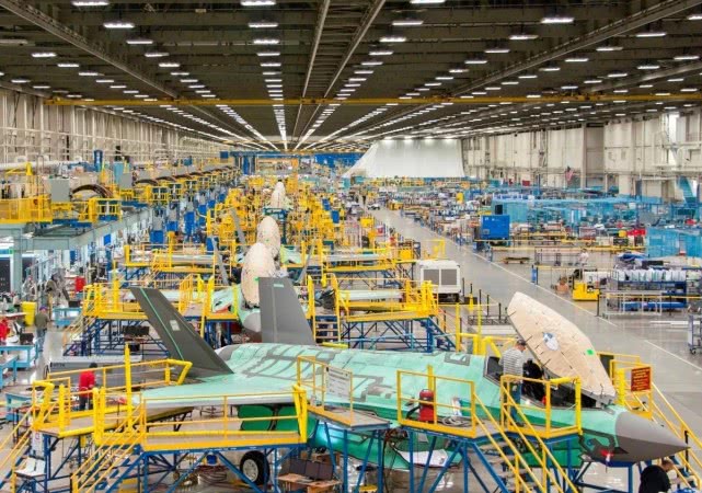 「F-35」连造500架五代机之后，发现不能超音速作战！俄：戳破大国神话