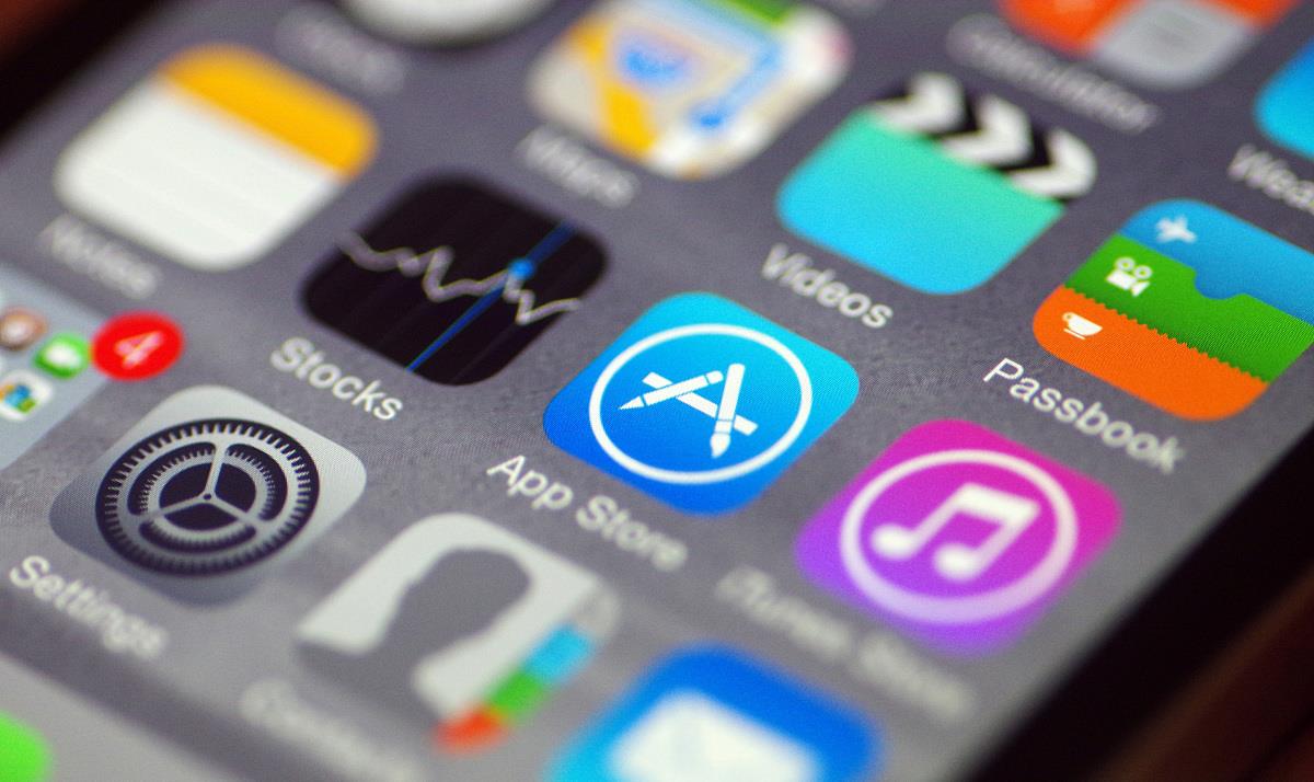 安卓手机系统如何删除自带软件,苹果手机:还是我的ios系统给力