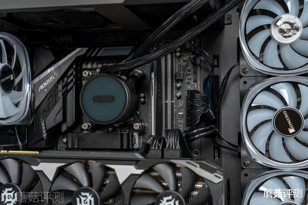 医生|设计出众，用料给力，性能强大、安钛克KATANA内存条 评测