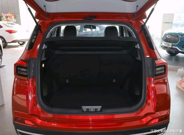 『瑞虎5』又一廉价SUV成功了！仅售5万多，上市订单近1万，1.5T还有CVT