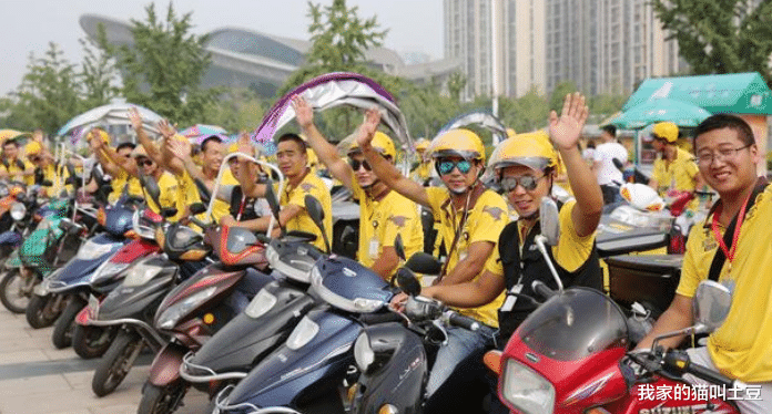 美团|几百万美团骑手，每天工作15小时收入才200多，说明了什么？